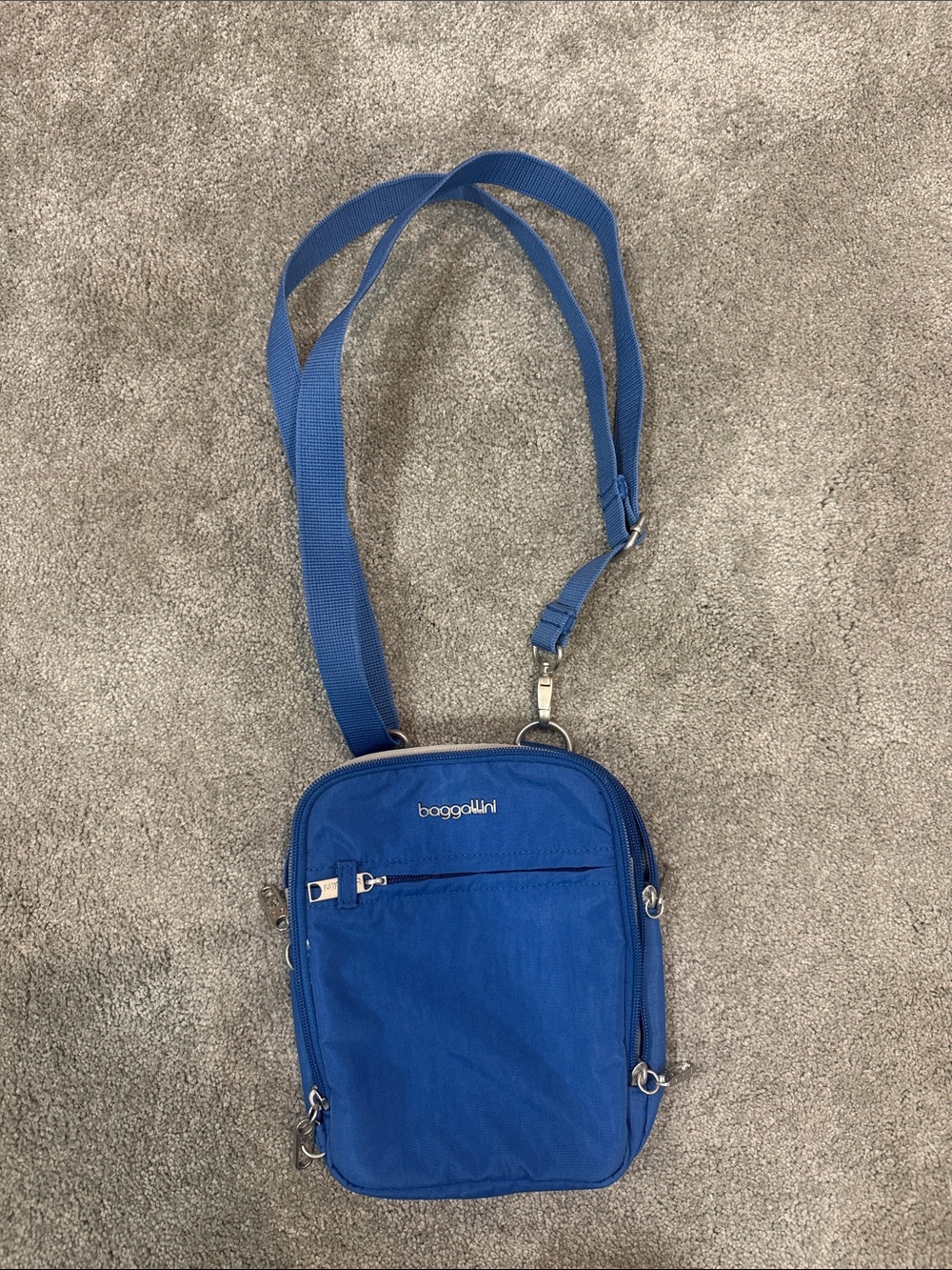Baggallini Royal Blue Compact Crossbody